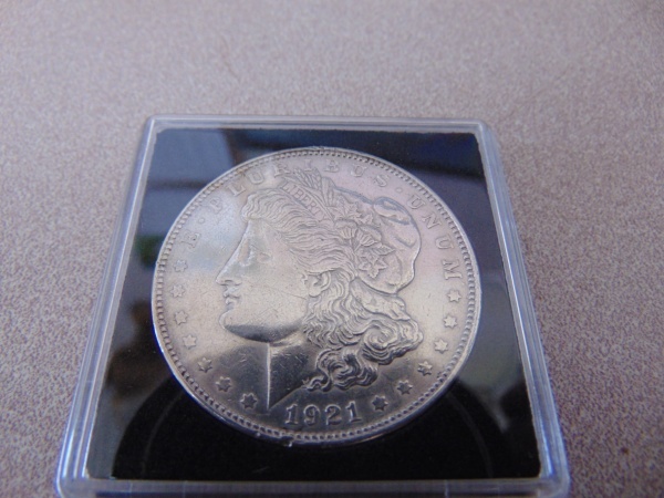lot 106 image: Morgan Silver Dollar