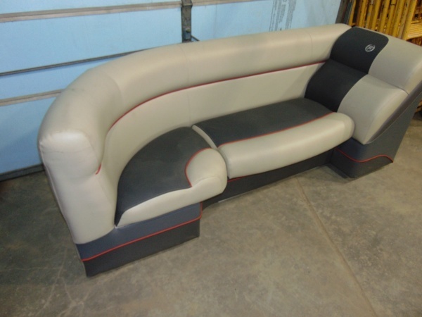 lot 110 image: Premier Pontoon Seats