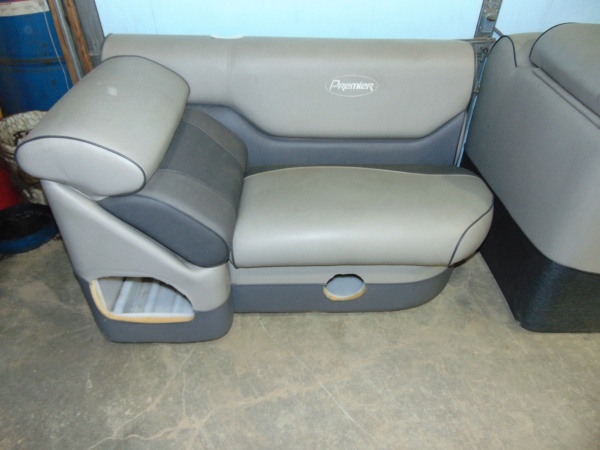 lot 111 image: Right and Left Premier Pontoon Seats