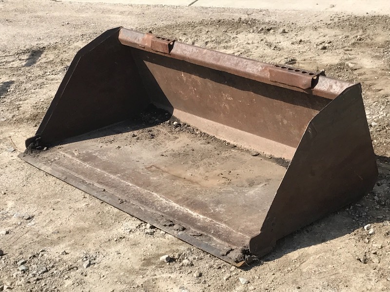 Skid-Loader 60 Bucket