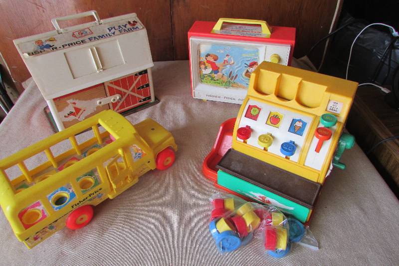 lot 25 image: Vintage Fisher Price