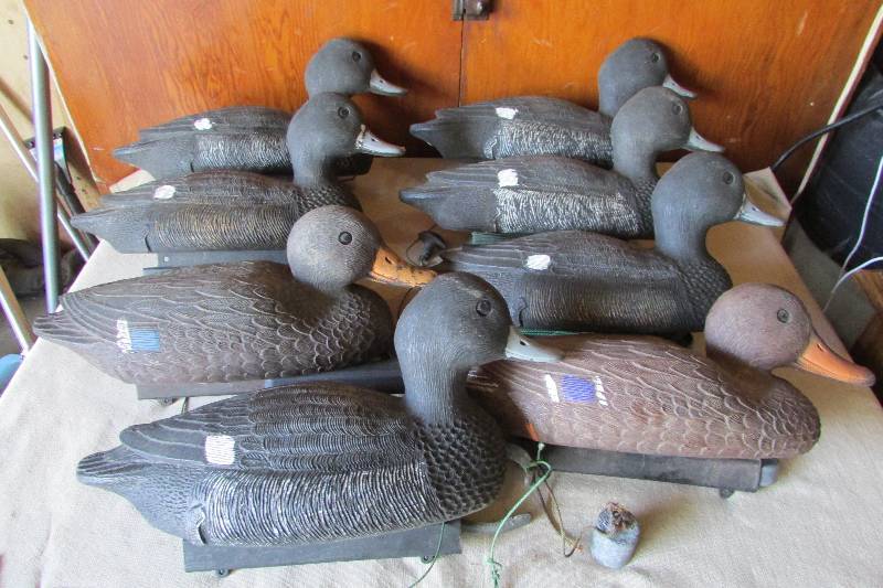 lot 48 image: Duck Decoys