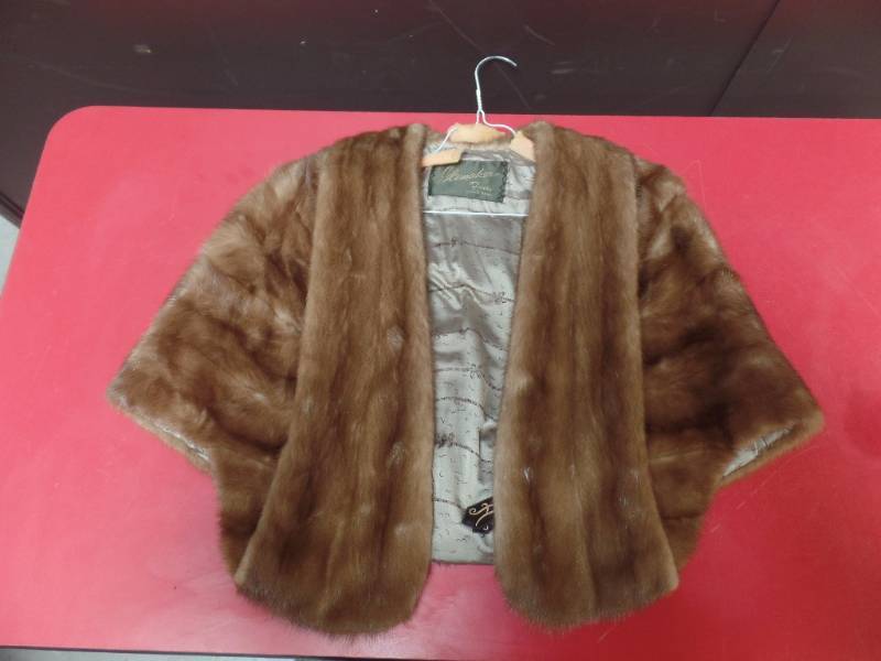 FUR WRAPSTOLE