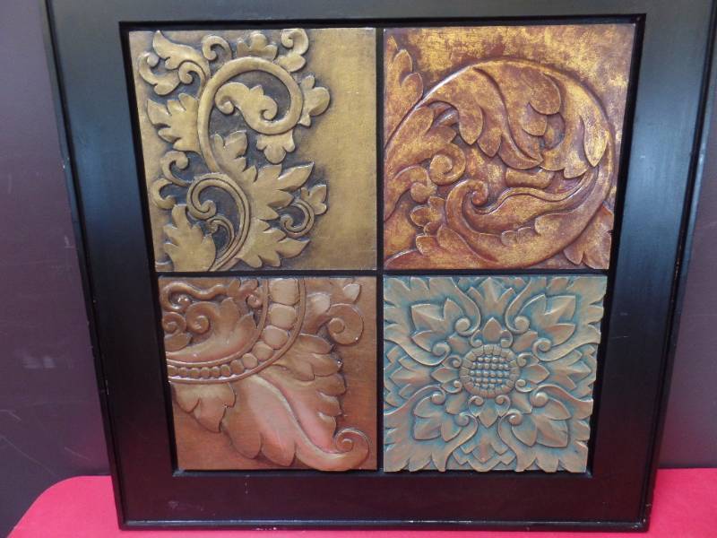 WALL DECOR PANEL SCROLL