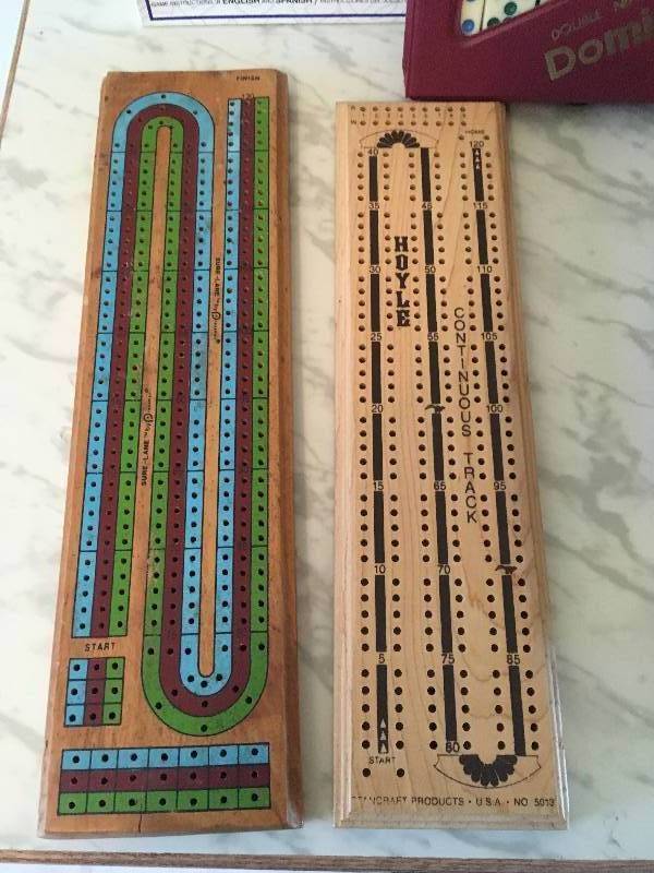 lot 197 image: Game Lot