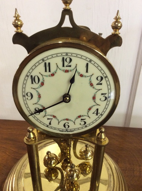 lot 5 image: Kieninger and obergfell west German Clock