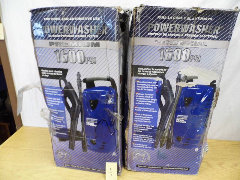 lot 4 image: Store Return Husky Powerwashers
