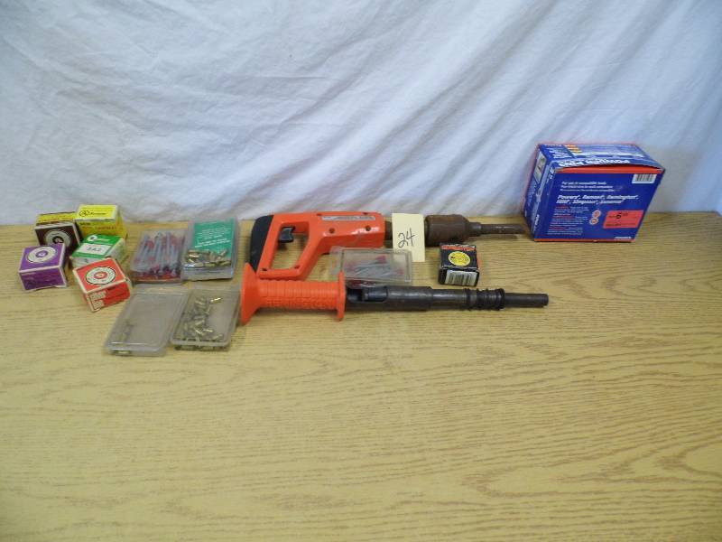 lot 24 image: Power Actuated Tools