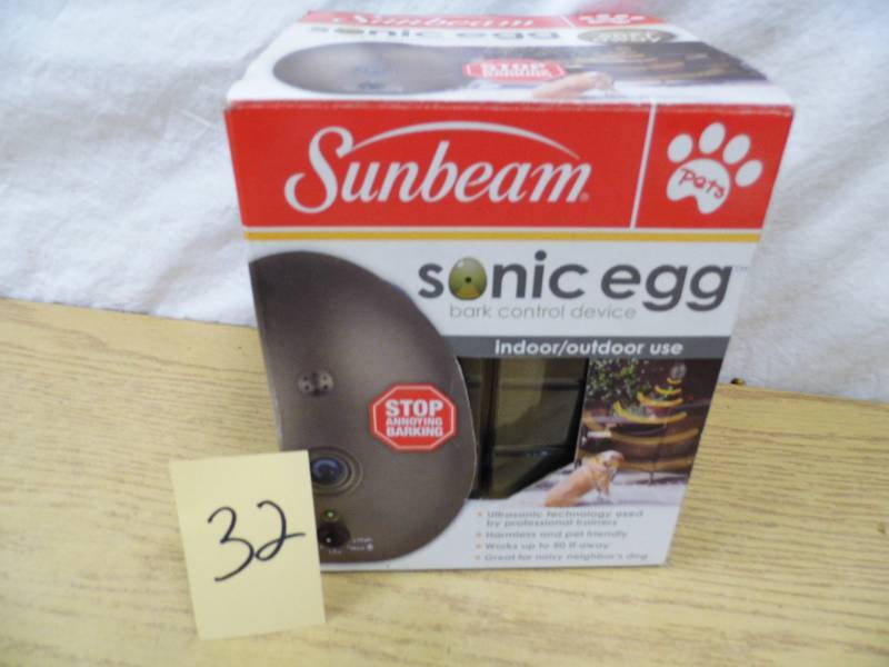 lot 32 image: Sunbeam SoniC Egg
