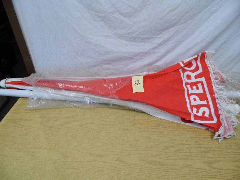 lot 33 image: Umbrella