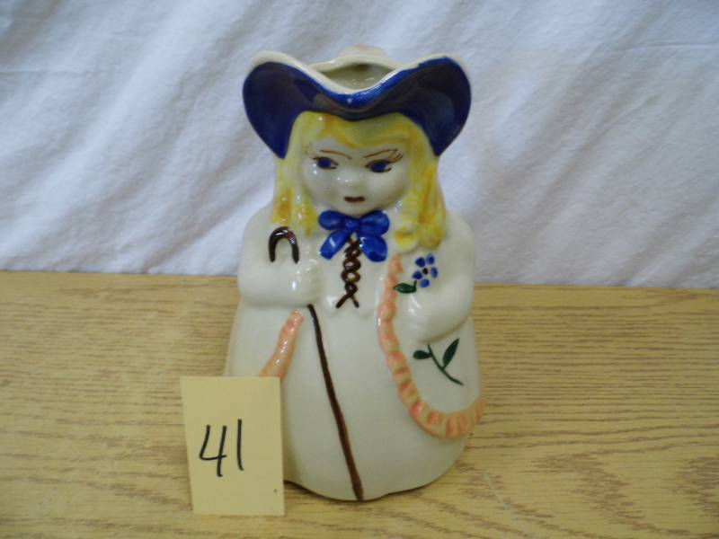 lot 41 image: Bo Peep Pitcher