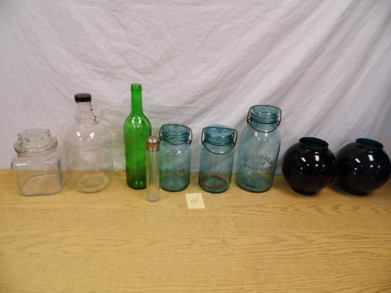 lot 51 image: Mason Jars - Bottles