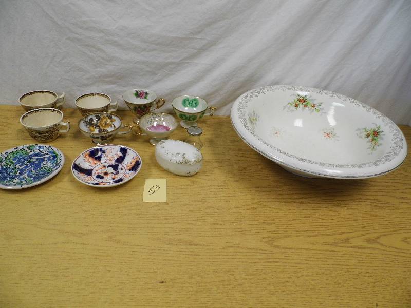 lot 53 image: Bowl for Pitcher - CupsSaucers