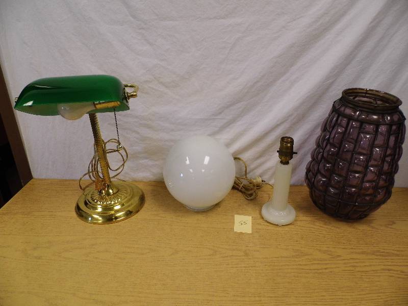 lot 55 image: Lamps - Vase