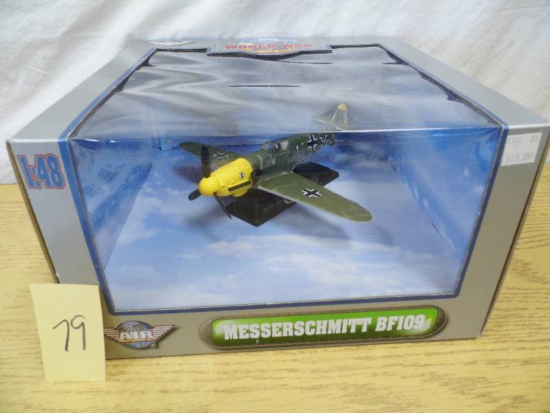 lot 79 image: WWII Model Plane - Messerschmidt BF109