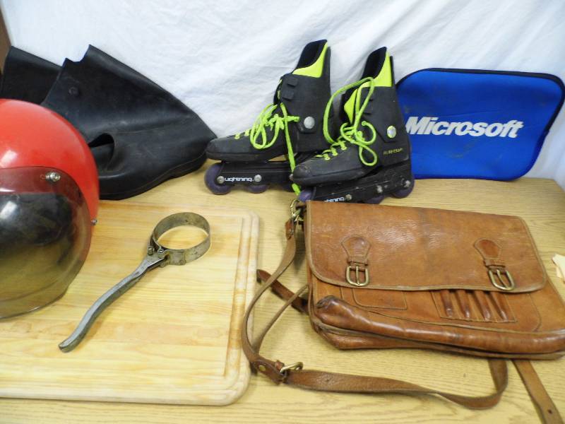 lot 122 image: Rollerblades - Overshoes - Bag Helmet