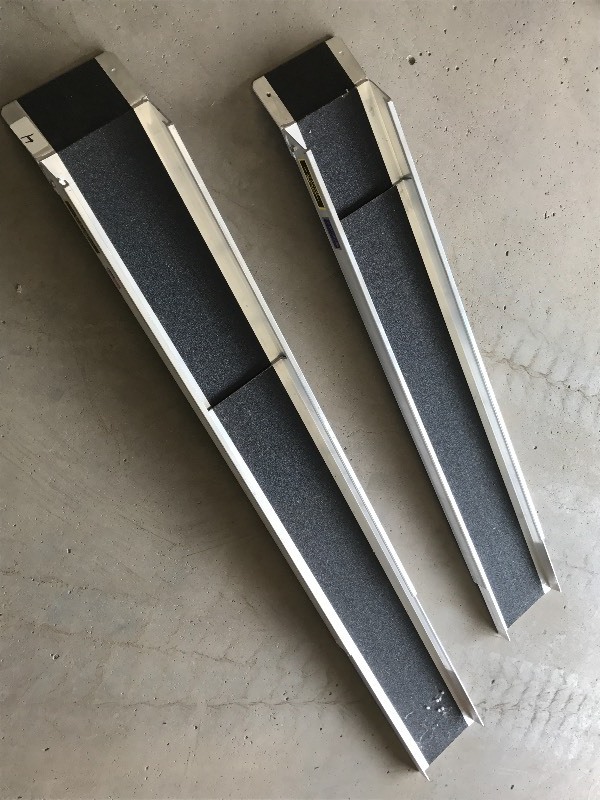 Pair Of New Extending Aluminum Ramp...