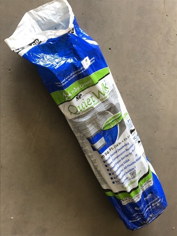 New 100sqft Roll Of Quiet-Walk Floo...
