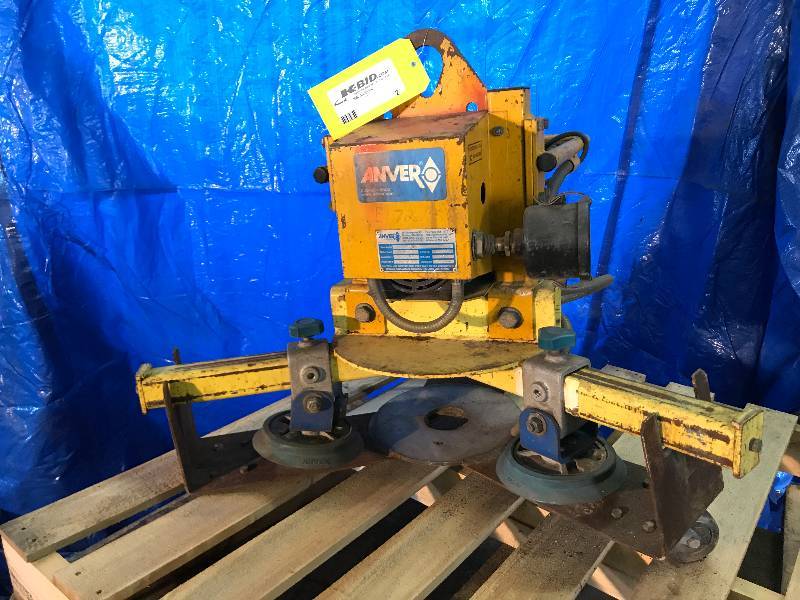 VACUUM LIFTER