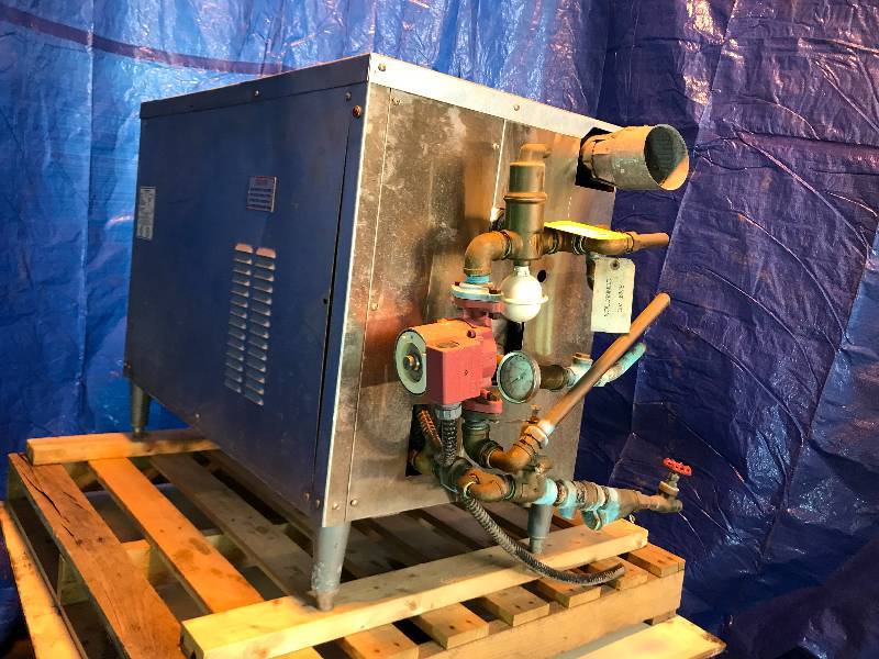 HOT WATER BOILER