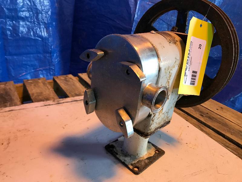 TRI CLOVER ROTARY PUMP