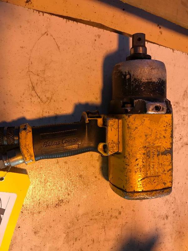 ATLAS COPCO 34 IMPACT WRENCH