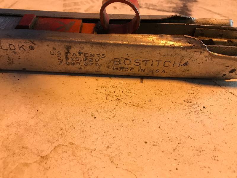 STANLEY BOSTITCH BOX STAPLER