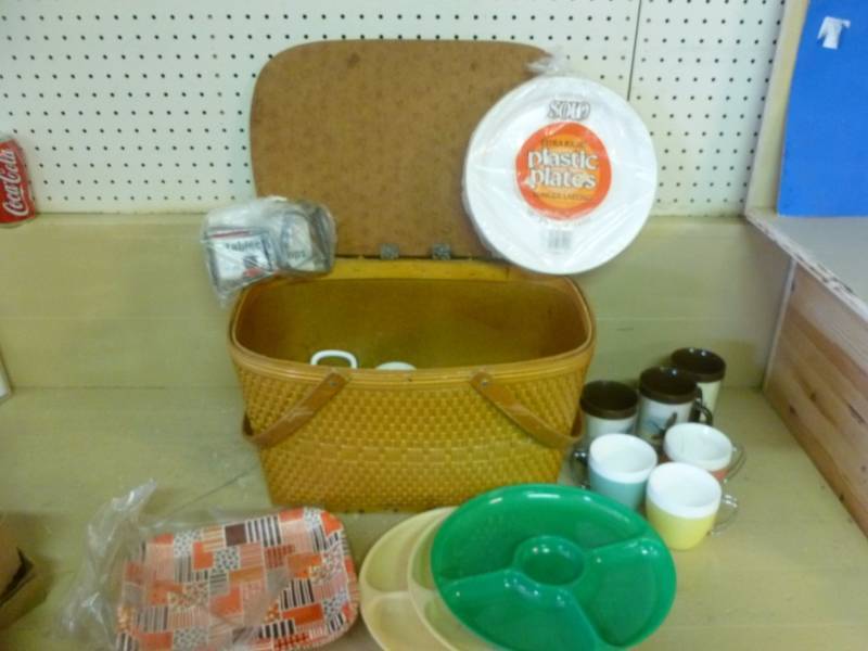 Picnic Basket Set