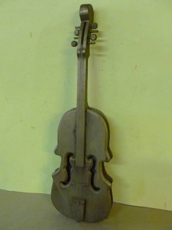 Violin Decoration