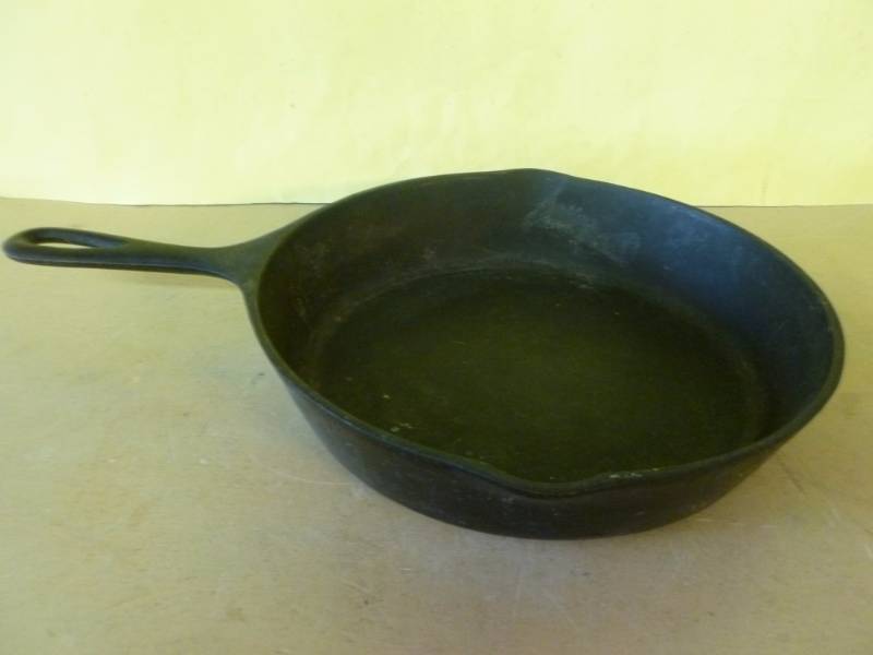 Cast Iron Pan