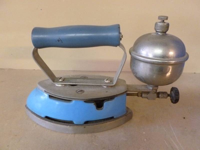 Vintage Gas Iron