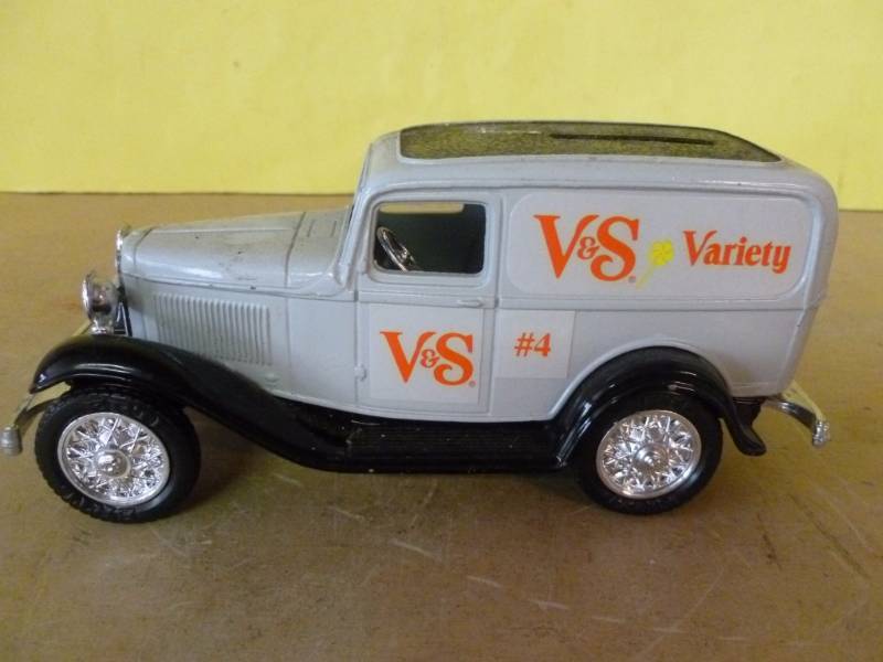 Ertl Truck Coin Bank