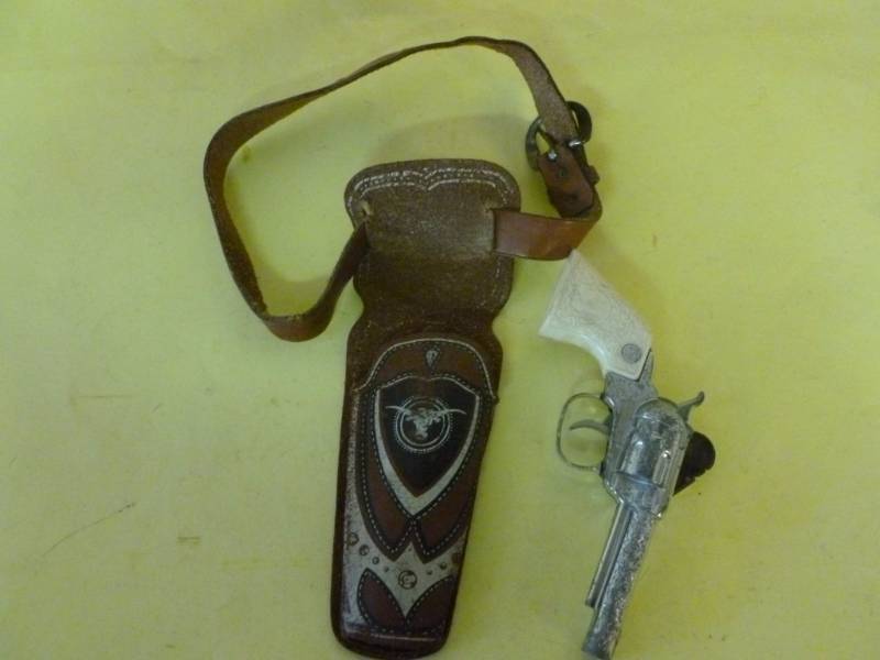 Cap Gun