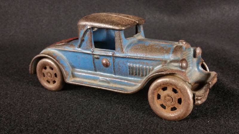 lot 3 image: AC Williams 1928-32 Cast Iron Ford Model A Coupe