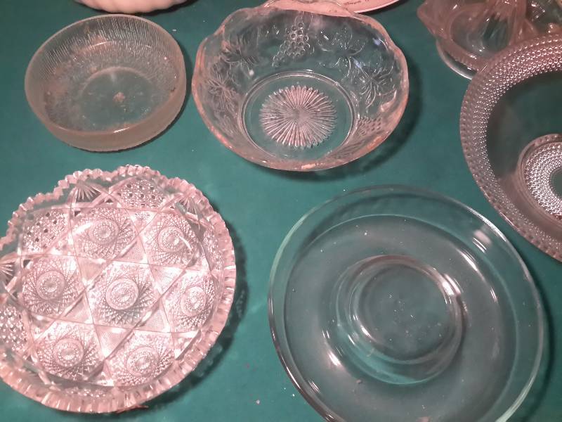 lot 138 image: Large lot of Serving bowls as pictured