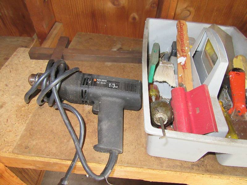 lot 194 image: Misc. Tools from the shelf in the garage.. 2 vintage oil cans, Heat gun.. Other useful items as shown.. Take it all.