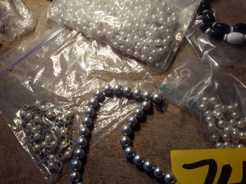 lot 74 image: Lot of Misc. Necklaces, Bracelets