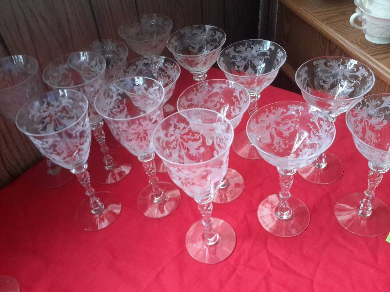 lot 51 image: Set of wine glasses as shown. Bring your own packaging
