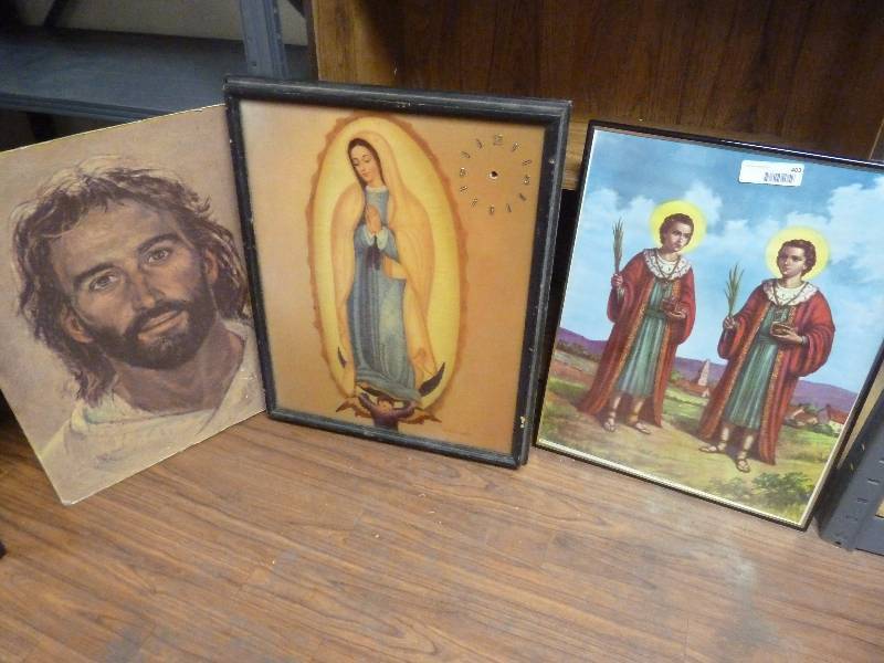 lot 403 image: Three Vintage Religious Pictures