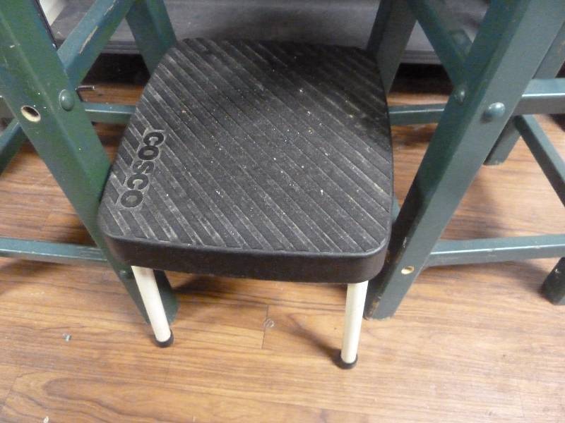 lot 410 image: Wood Stools