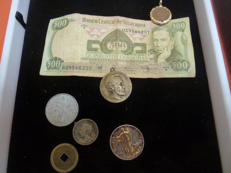 lot 428 image: Foreign Money and Coin Lot and More