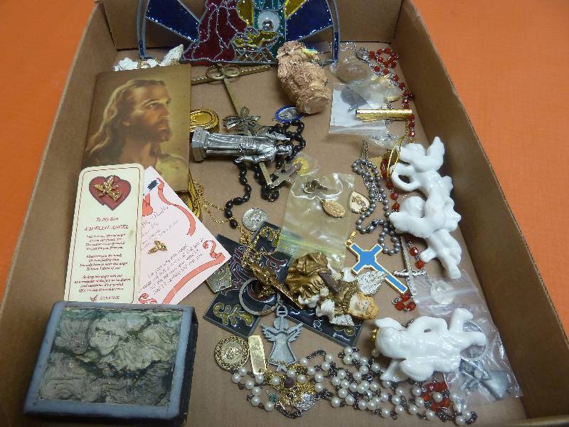 lot 433 image: Religious Jewelry and More