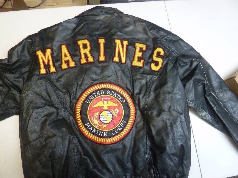 lot 466 image: USMC Leather Jacket