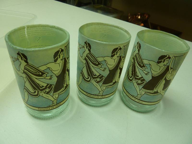 lot 473 image: Wine Bottle Glasses