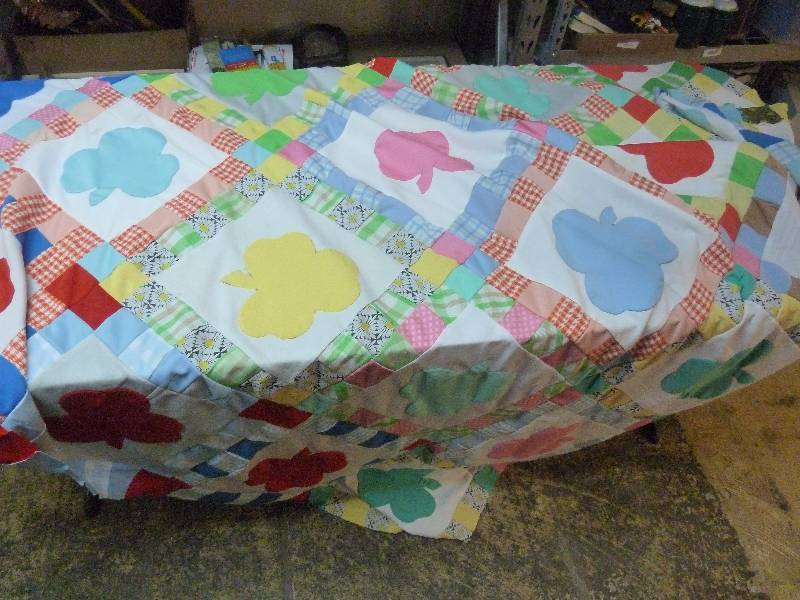 lot 496 image: Handmade Rag Blanket