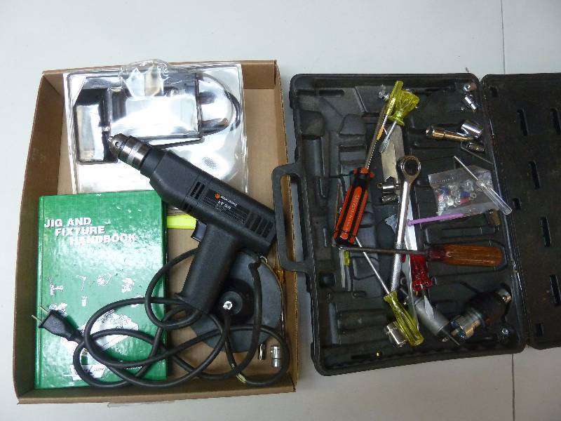 lot 498 image: Tool Lot