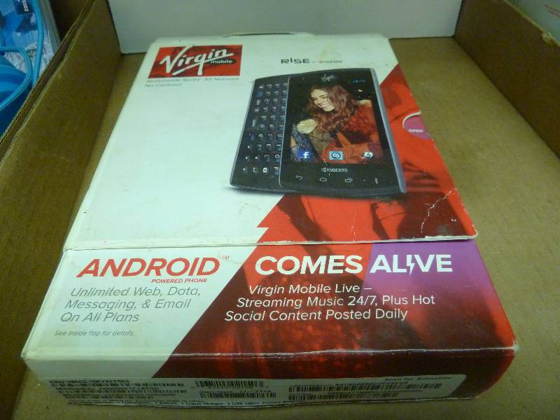 lot 511 image: Virgin Mobile Cell Phone