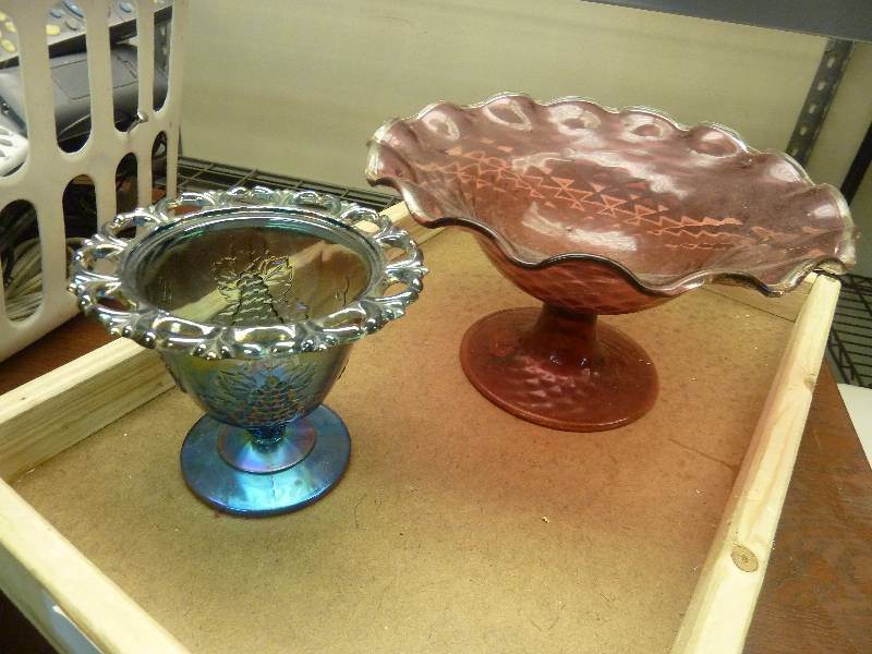 lot 527 image: Collectible and Carnival Glass Lot