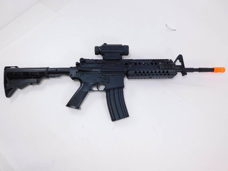 lot 3 image: M4 Battery Powered Airsoft Gun