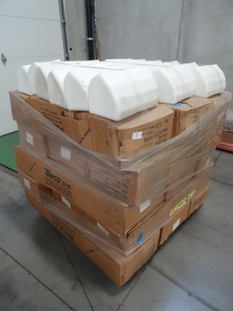 Tapco poly grain buckets. White. 14...